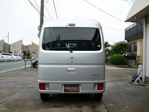 Suzuki Every
