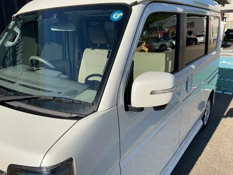 Nissan Clipper Rio