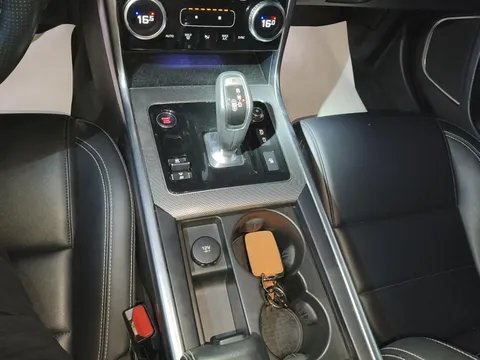 Jaguar XEL