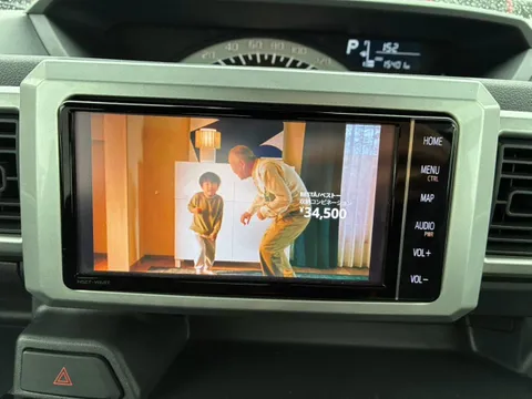Toyota Pixis Mega