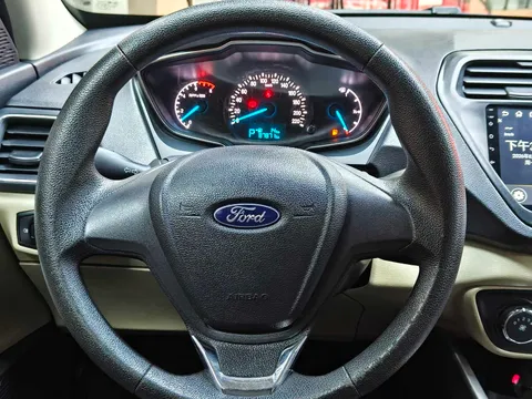 Ford Escort