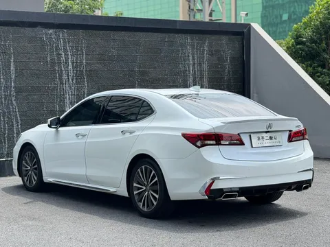 Acura TLX-L