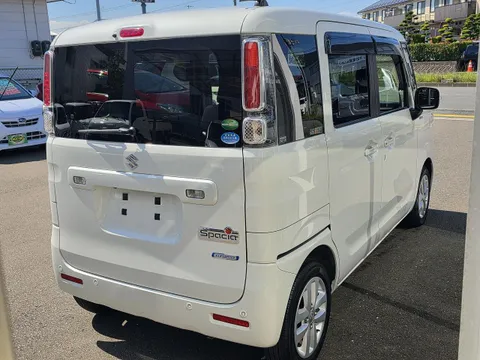 Suzuki Spacia