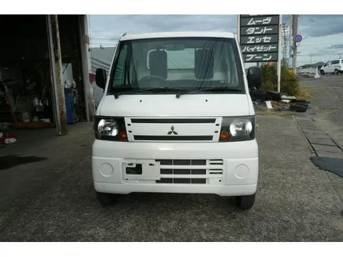 Mitsubishi Minicab Truck
