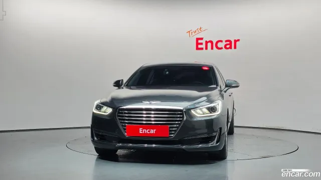 Genesis G90 (EQ900)