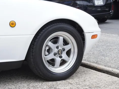 Mazda Eunos Roadster
