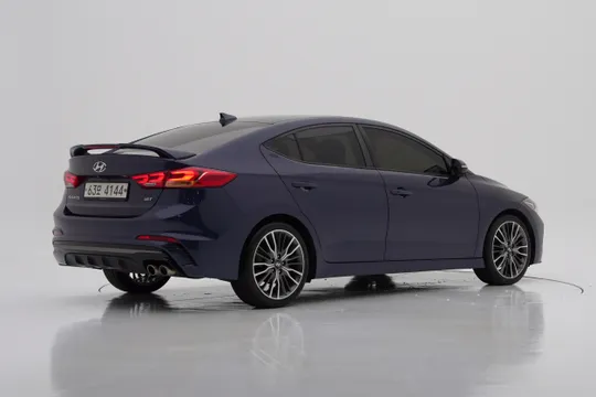 Hyundai Elantra (Avante)