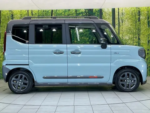Suzuki Spacia Gear