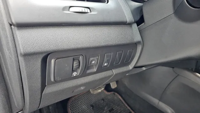 Renault SM3