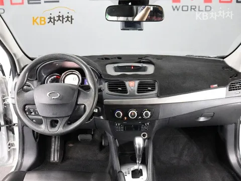 Renault SM3