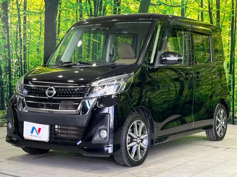 Nissan Dayz Roox