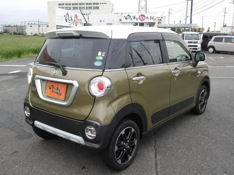 Toyota Pixis Joy