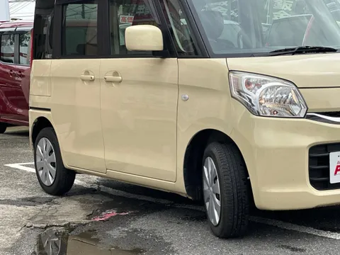 Suzuki Spacia