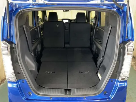 Honda N-BOX Slash