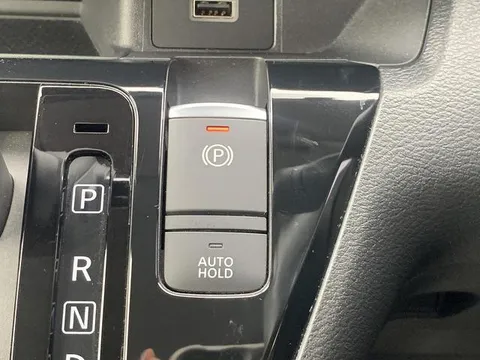 Mitsubishi eK X