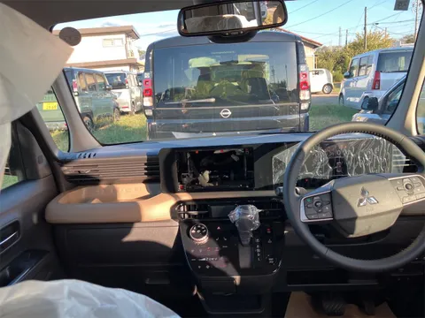 Mitsubishi Delica Mini