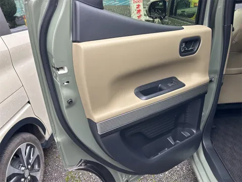 Honda N-BOX Slash
