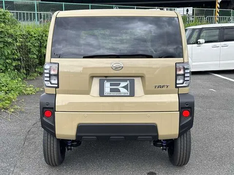 Daihatsu Taft
