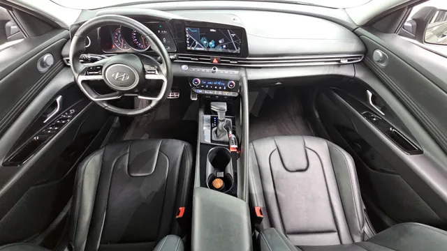 Hyundai Elantra (Avante)