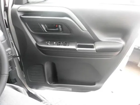Suzuki Spacia Gear