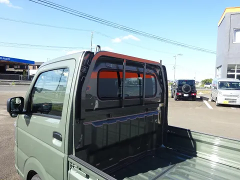 Suzuki Carry Track