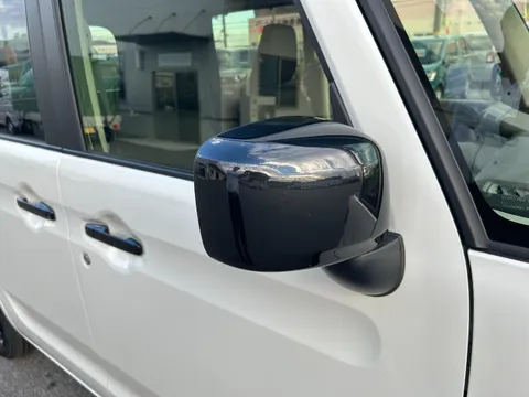 Suzuki Spacia Base