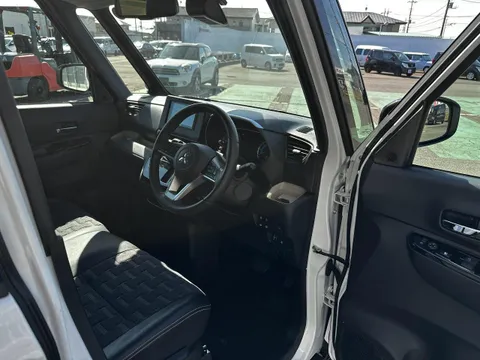 Mitsubishi Delica Mini