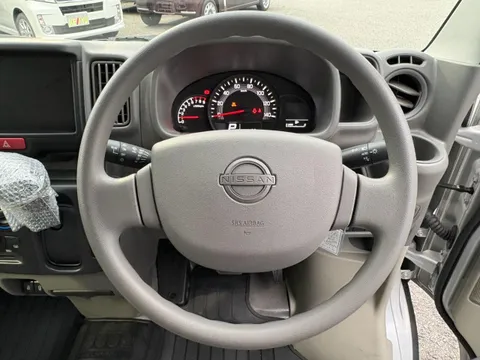 Nissan Clipper