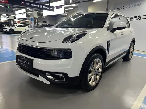 Lynk & Co 01