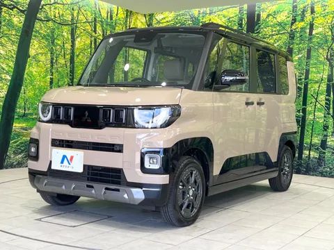 Mitsubishi Delica Mini