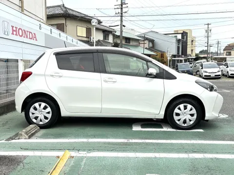 Toyota Yaris (Vitz)
