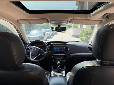 Geely Vision X6
