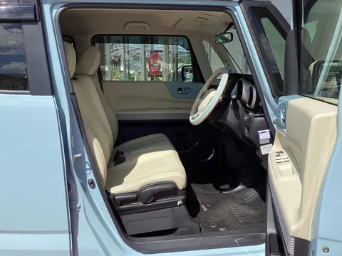 Honda N-BOX Slash