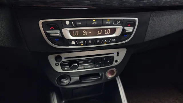 Renault SM3