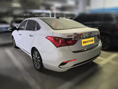 Hyundai Mistra