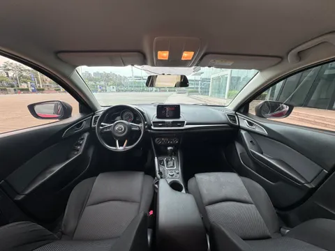 Mazda Mazda3