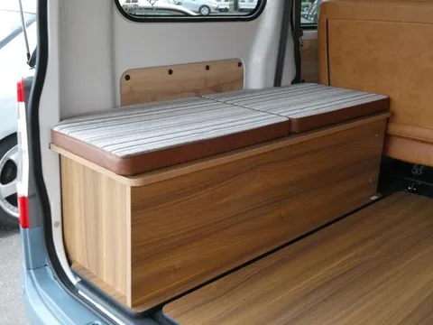 Toyota TownAce Van