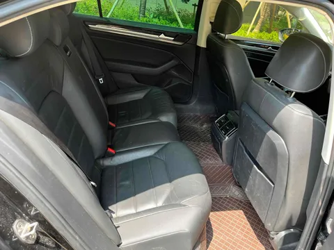 Volkswagen Phideon
