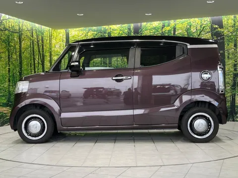 Honda N-BOX Slash