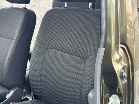 Daihatsu Naked