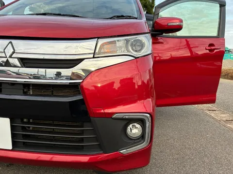 Mitsubishi eK Custom