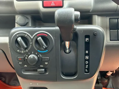 Nissan Clipper