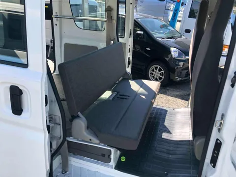 Mitsubishi Minicab Van