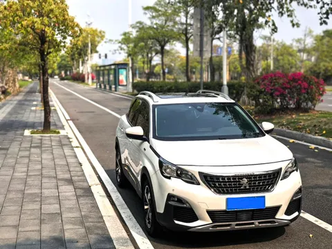 Peugeot 4008