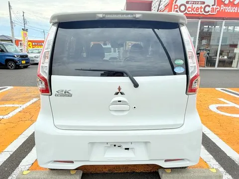 Mitsubishi eK Custom