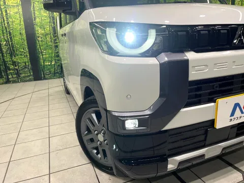 Mitsubishi Delica Mini