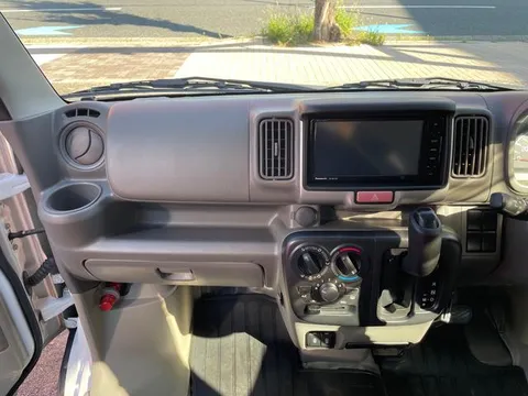 Nissan Clipper