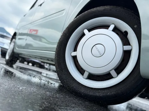 Daihatsu Mira Tocot