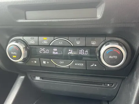 Mazda Axela Sport