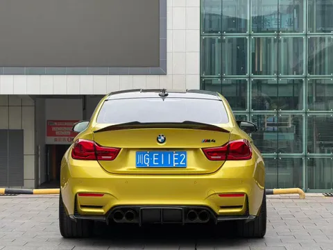BMW M4